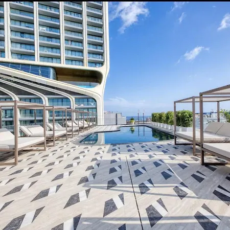 Beautiful Mercury With Pool Access By 360 Estates 아파트