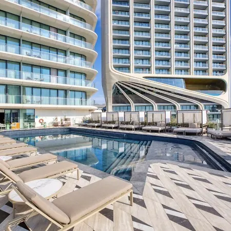 아파트 Beautiful Mercury With Pool Access By 360 Estates *