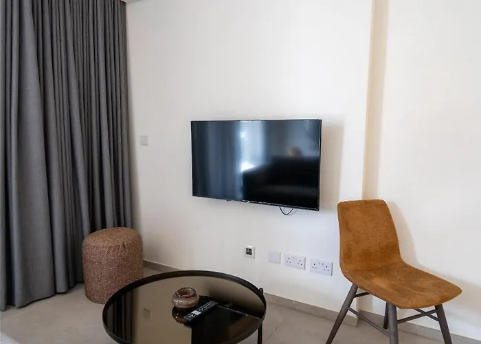 Beautiful Mercury With Pool Access By 360 Estates Apartament *