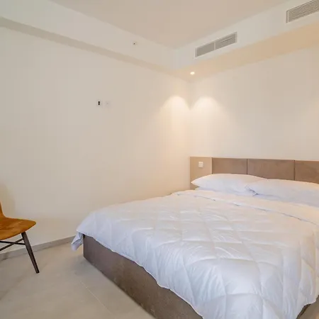 Appartement Beautiful Mercury With Pool Access By 360 Estates