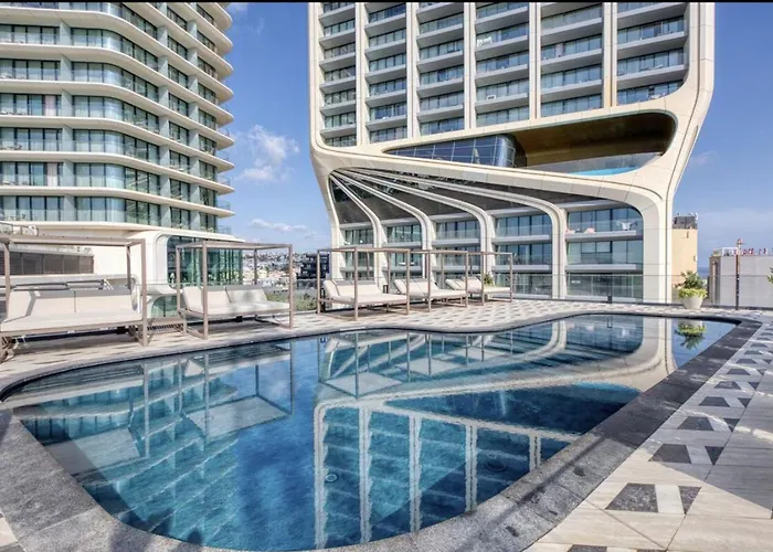 Apartment Beautiful Mercury With Pool Access By 360 Estates